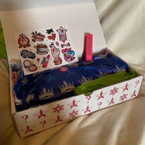 Jeffree Star Other - Jeffree Star Holiday Mystery Box Blue Blood